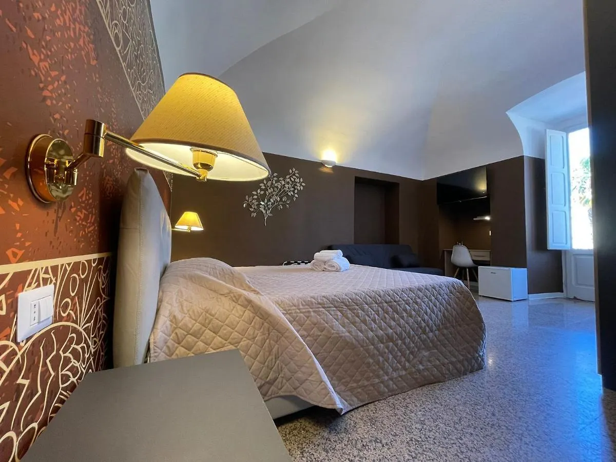 Central Rooms Bari